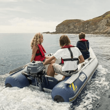 Yamaha 2.5 HP Kısa Şaft Manuel Deniz Motoru