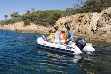 Yamaha 15 HP Kısa Şaft Manuel Deniz Motoru