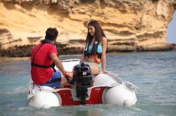 Suzuki 6 Hp Kısa Şaft Manuel Deniz Motoru